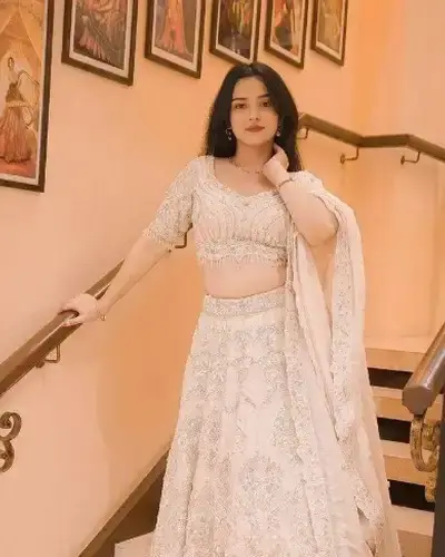 Escort Gumia